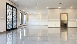 Villa Floor